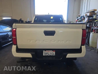 2025 Toyota Tacoma TRD Sport Crew Cab Long Bed - miniatura 5