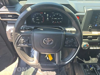 2025 Toyota Tacoma TRD Sport Crew Cab Long Bed - miniatura 10
