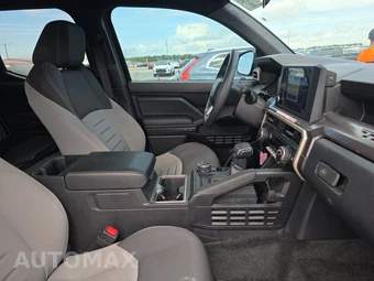 2025 Toyota Tacoma TRD Sport Crew Cab Long Bed - miniatura 8