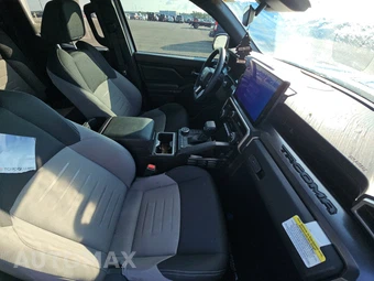 2025 Toyota Tacoma TRD Sport Crew Cab Medium Bed - miniatura 8