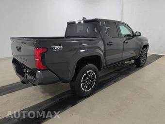 2025 Toyota Tacoma TRD Sport Crew Cab Medium Bed - miniatura 4