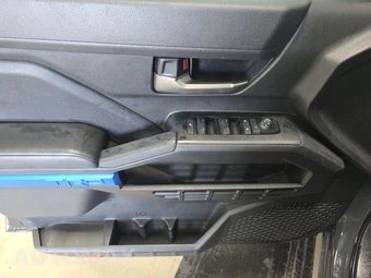2025 Toyota Tacoma TRD Sport Crew Cab Medium Bed - miniatura 9