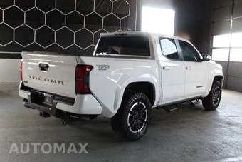 2025 Toyota Tacoma TRD Sport Crew Cab Medium Bed - miniatura 3