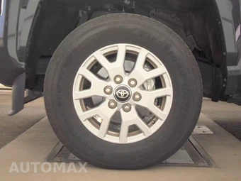 2025 Toyota Tacoma TRD Sport Crew Cab Medium Bed - miniatura 9