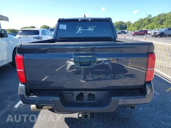 2025 Toyota Tacoma TRD Sport Crew Cab Medium Bed - miniatura 5
