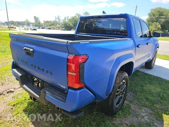 2025 Toyota Tacoma TRD Sport Crew Cab Medium Bed - miniatura 3