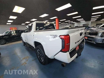 2025 Toyota Tacoma TRD Sport Crew Cab Medium Bed - miniatura 2