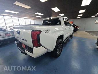 2025 Toyota Tacoma TRD Sport Crew Cab Medium Bed - miniatura 3
