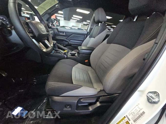 2025 Toyota Tacoma TRD Sport Crew Cab Medium Bed - miniatura 6