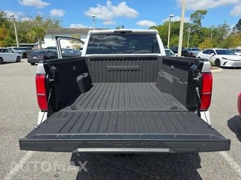 2025 Toyota Tacoma TRD Sport Crew Cab Medium Bed - miniatura 11