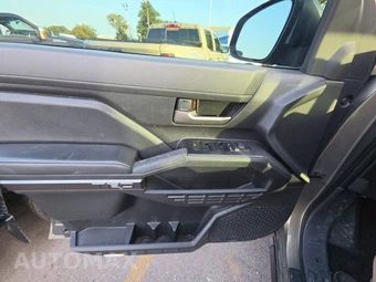 2025 Toyota Tacoma TRD Sport Crew Cab Medium Bed - miniatura 9
