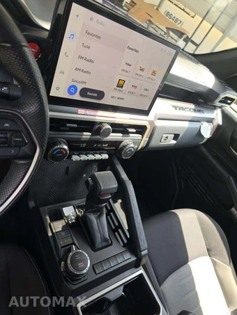 2025 Toyota Tacoma TRD Sport Crew Cab Medium Bed - miniatura 10