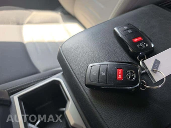 2025 Toyota Tacoma TRD Sport Crew Cab Medium Bed - miniatura 8