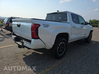 2025 Toyota Tacoma TRD Sport Crew Cab Medium Bed - miniatura 4