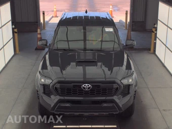 2025 Toyota Tacoma TRD Sport Crew Cab Medium Bed - miniatura 2