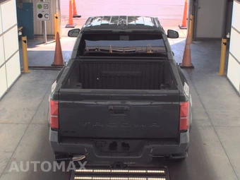 2025 Toyota Tacoma TRD Sport Crew Cab Medium Bed - miniatura 5