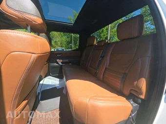 2025 Toyota Tundra 1794 Edition Crew Cab Medium Bed - miniatura 10