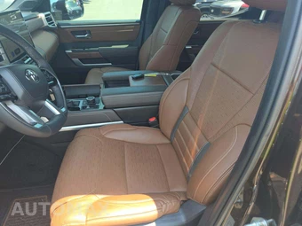 2025 Toyota Tundra 1794 Edition Crew Cab Short Bed - miniatura 3