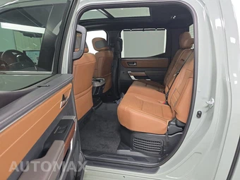 2025 Toyota Tundra i-FORCE MAX 1794 Edition Crew Cab Medium Bed - miniatura 13