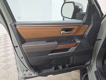 2025 Toyota Tundra i-FORCE MAX 1794 Edition Crew Cab Medium Bed - miniatura 9