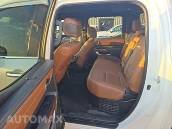 2025 Toyota Tundra i-FORCE MAX 1794 Edition Crew Cab Short Bed - miniatura 13