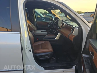 2025 Toyota Tundra i-FORCE MAX 1794 Edition Crew Cab Short Bed - miniatura 8