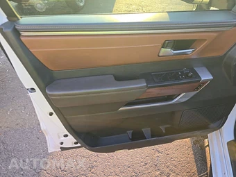 2025 Toyota Tundra i-FORCE MAX 1794 Edition Crew Cab Short Bed - miniatura 9
