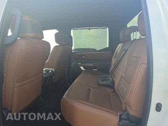 2025 Toyota Tundra i-FORCE MAX 1794 Edition Crew Cab Short Bed - miniatura 13