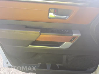 2025 Toyota Tundra i-FORCE MAX 1794 Edition Crew Cab Short Bed - miniatura 9