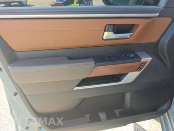 2025 Toyota Tundra i-FORCE MAX 1794 Edition Crew Cab Short Bed - miniatura 9