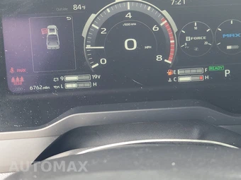 2025 Toyota Tundra i-FORCE MAX Limited Crew Cab Medium Bed - miniatura 12