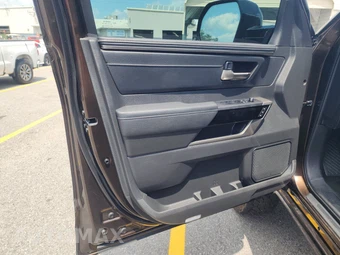 2025 Toyota Tundra i-FORCE MAX Limited Crew Cab Medium Bed - miniatura 9
