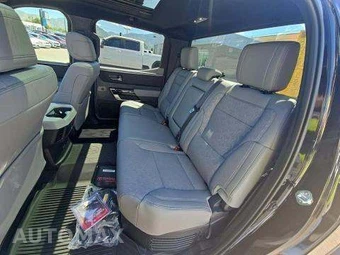 2025 Toyota Tundra i-FORCE MAX Limited Crew Cab Short Bed - miniatura 14