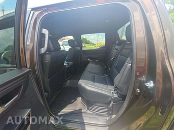 2025 Toyota Tundra i-FORCE MAX Limited Crew Cab Short Bed - miniatura 13