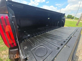 2025 Toyota Tundra i-FORCE MAX Limited Crew Cab Short Bed - miniatura 14