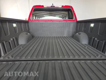 2025 Toyota Tundra i-FORCE MAX Platinum Crew Cab Short Bed - miniatura 16