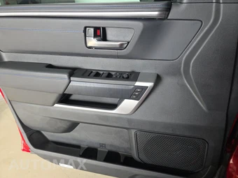2025 Toyota Tundra i-FORCE MAX Platinum Crew Cab Short Bed - miniatura 9