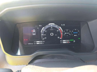 2025 Toyota Tundra i-FORCE MAX Platinum Crew Cab Short Bed - miniatura 6