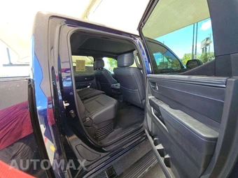2025 Toyota Tundra i-FORCE MAX Platinum Crew Cab Short Bed - miniatura 16