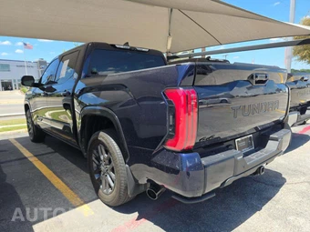 2025 Toyota Tundra i-FORCE MAX Platinum Crew Cab Short Bed - miniatura 2