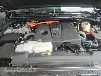 2025 Toyota Tundra i-FORCE MAX Platinum Crew Cab Short Bed - miniatura 15