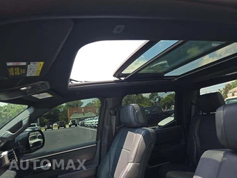 2025 Toyota Tundra i-FORCE MAX Platinum Crew Cab Short Bed - miniatura 11