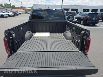 2025 Toyota Tundra i-FORCE MAX Platinum Crew Cab Short Bed - miniatura 14