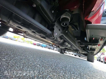 2025 Toyota Tundra i-FORCE MAX Platinum Crew Cab Short Bed - miniatura 17