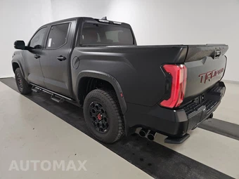 2025 Toyota Tundra i-FORCE MAX TRD Pro Crew Cab Short Bed - miniatura 6