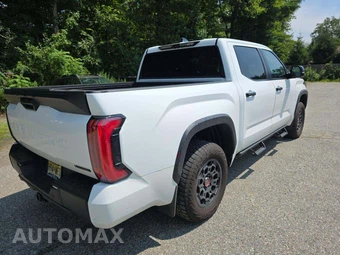 2025 Toyota Tundra i-FORCE MAX TRD Pro Crew Cab Short Bed - miniatura 3