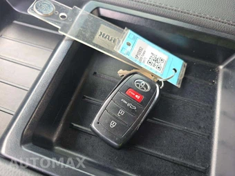 2025 Toyota Tundra Limited Crew Cab Medium Bed - miniatura 8