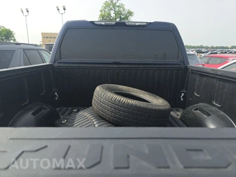 2025 Toyota Tundra Limited Crew Cab Short Bed - miniatura 16