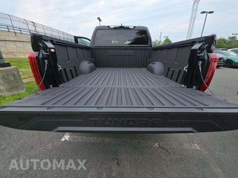 2025 Toyota Tundra Limited Crew Cab Short Bed - miniatura 14