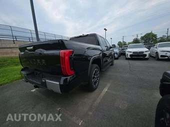 2025 Toyota Tundra Limited Crew Cab Short Bed - miniatura 3
